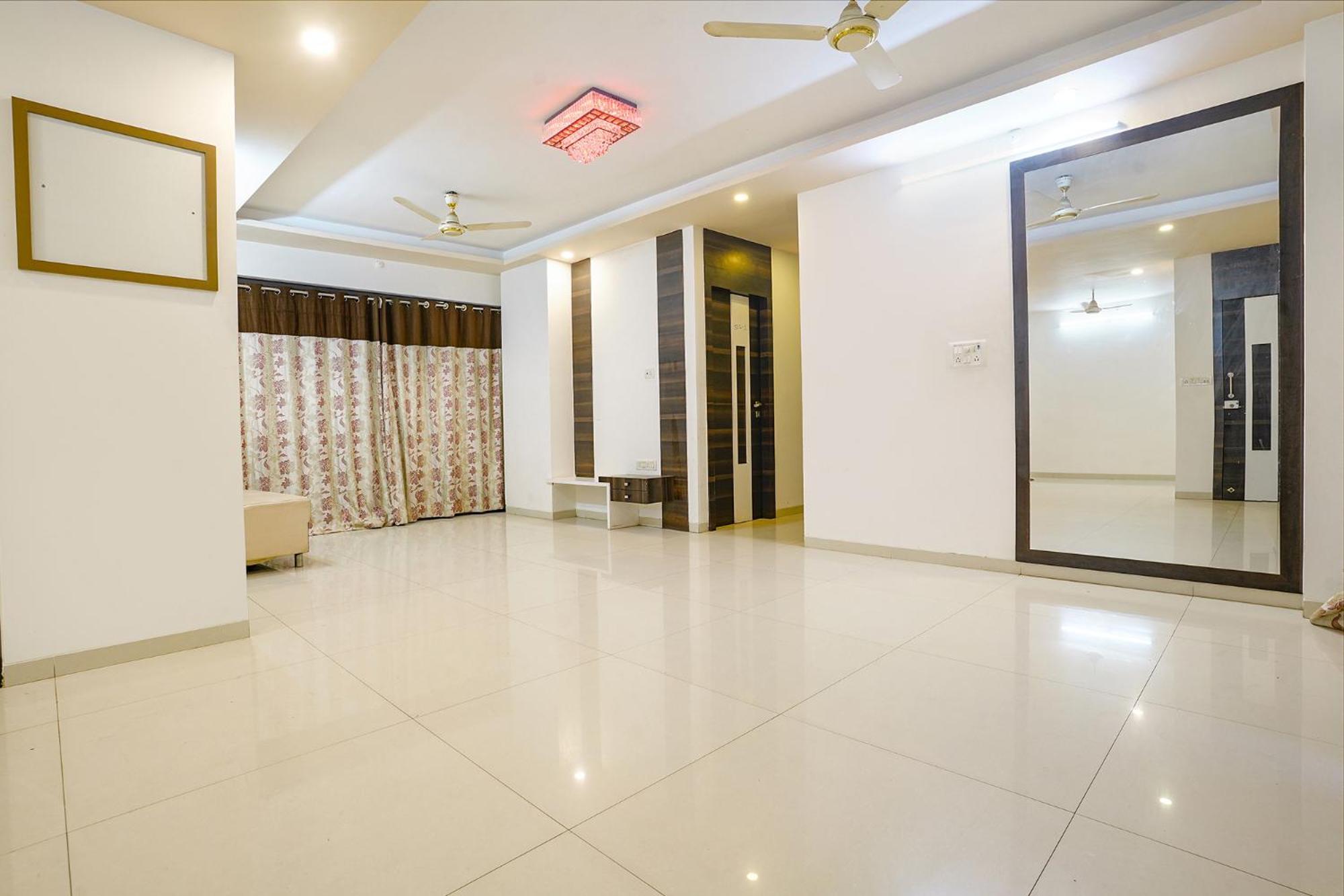 Fabhotel Shree Balaji Apartment Mira-Bhayandar Buitenkant foto