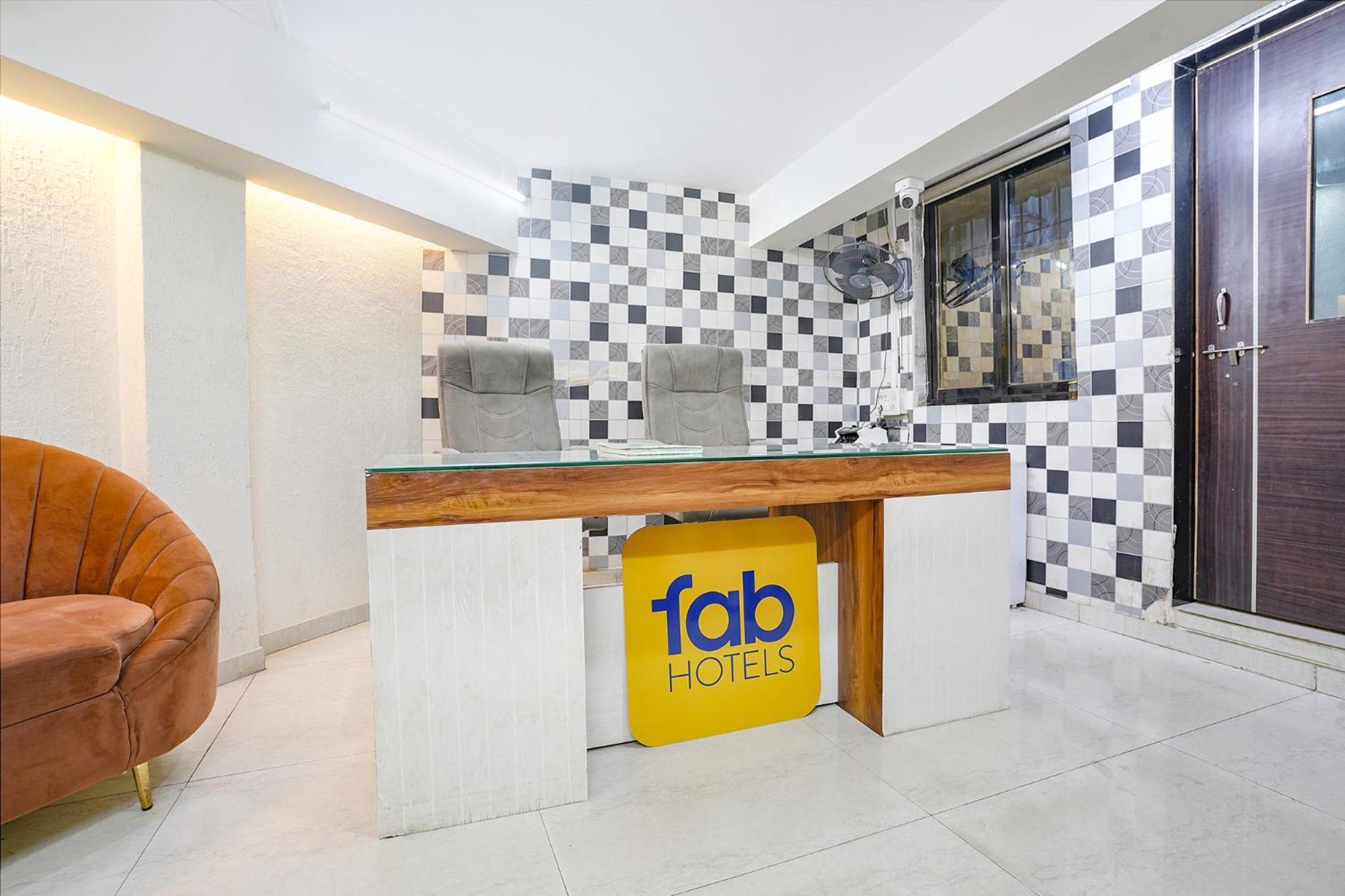 Fabhotel Shree Balaji Apartment Mira-Bhayandar Buitenkant foto