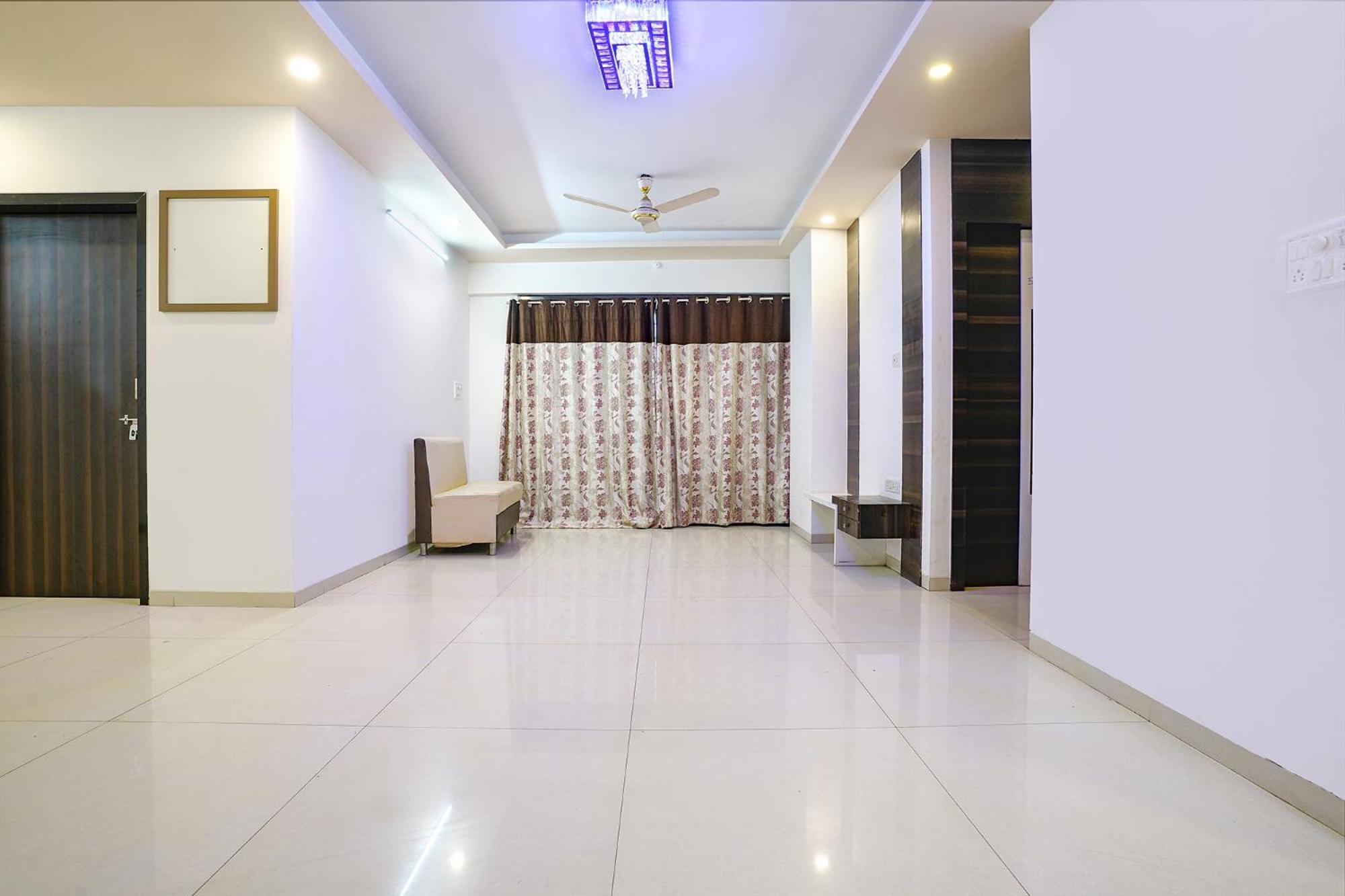 Fabhotel Shree Balaji Apartment Mira-Bhayandar Buitenkant foto