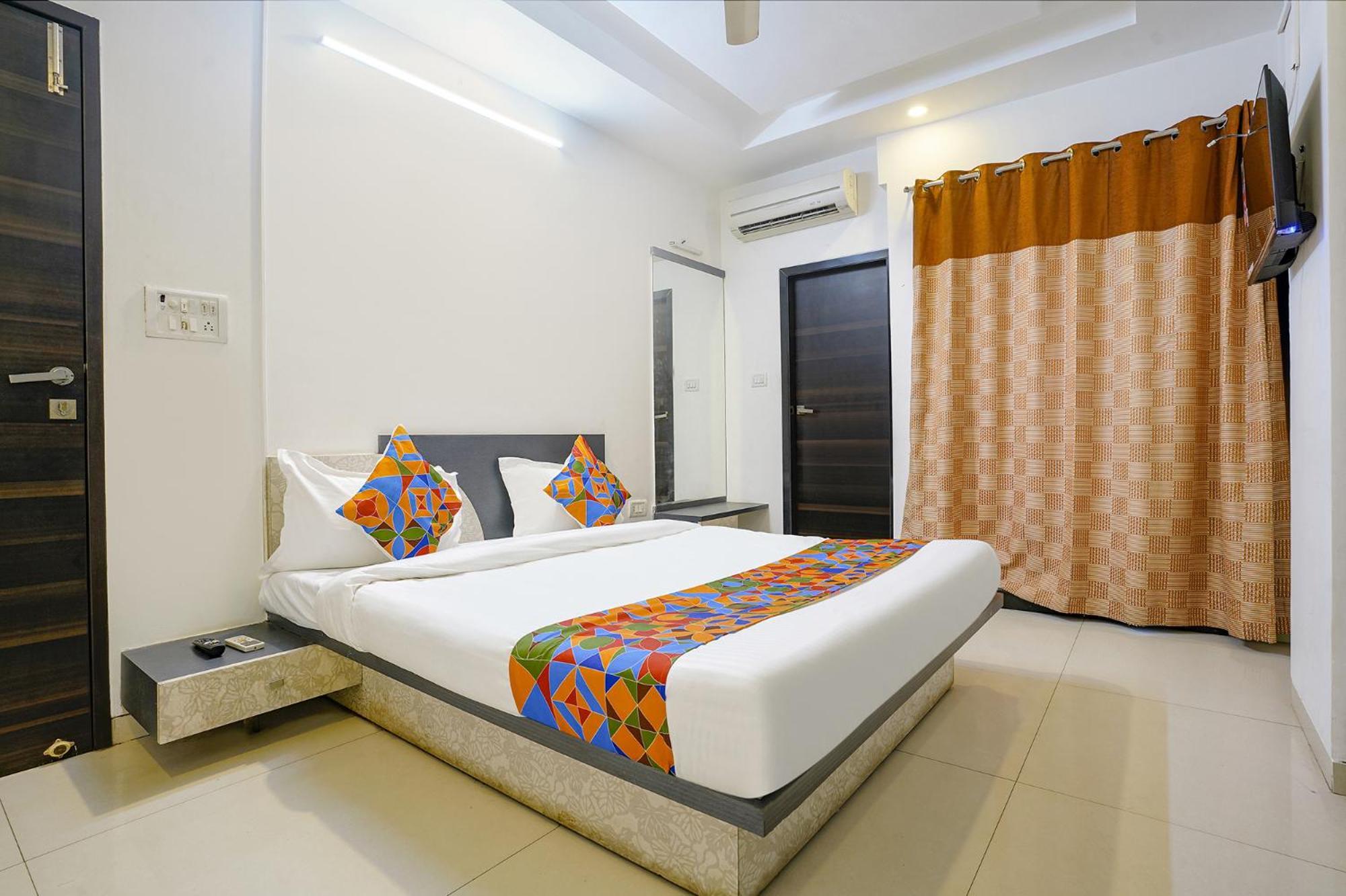 Fabhotel Shree Balaji Apartment Mira-Bhayandar Buitenkant foto