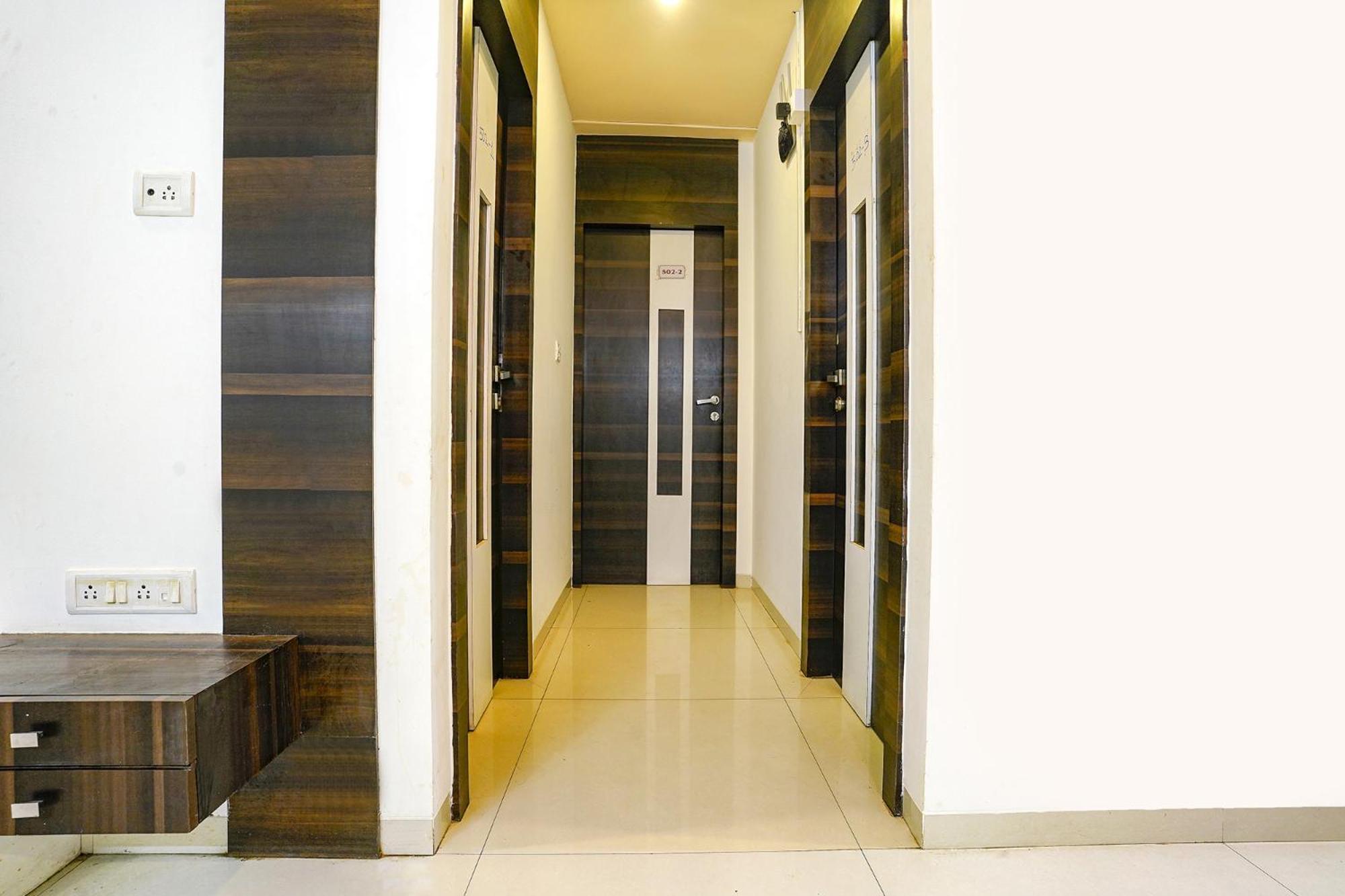 Fabhotel Shree Balaji Apartment Mira-Bhayandar Buitenkant foto