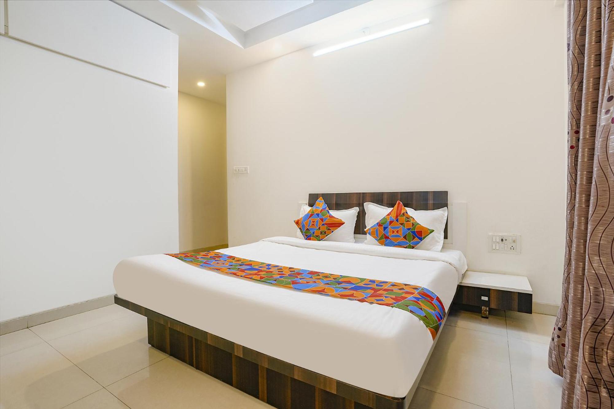 Fabhotel Shree Balaji Apartment Mira-Bhayandar Buitenkant foto